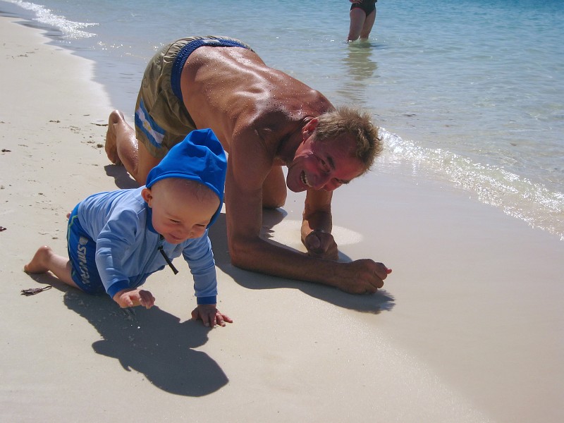 2009-11-06 22-03-22_5.jpg - ... zusammen lachen...